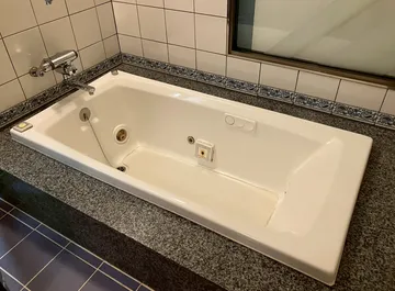 ホテル どんぐりころころ 301号室の浴室